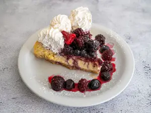 Torta cheescake frutos rojos