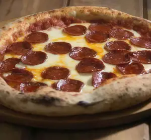 Pizza calabrese