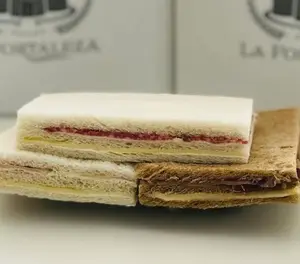 Sándwich Triple jamón y Tomate