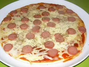 Pizza Hot Dog (8 Porciones)