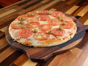 Pizza napolitana (12 p)