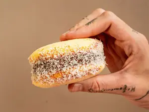 Alfajor de maicena grande
