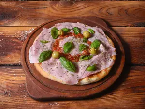 Napolitana C/ Jamon CH.