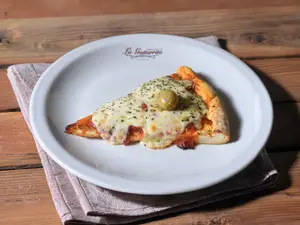 PORCION MUZZA RELLENA