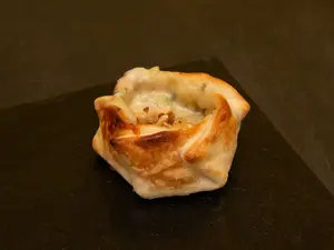 Canast roquefort, apio y nuez