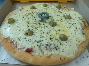 Pizza Muzzarella