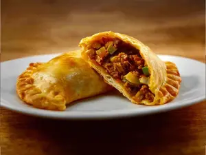 Empanada de carne a cuchillo
