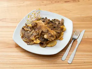 1/4 pollo al champignon