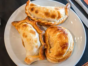 3 Empanadas