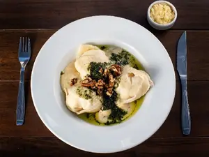 Canelones / sorrentinos