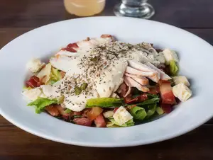 Ensalada caesar con pollo