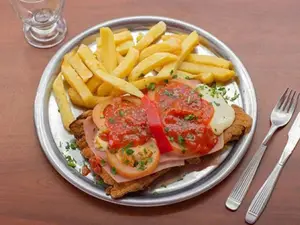 Milanesa napolitana c/ fritas