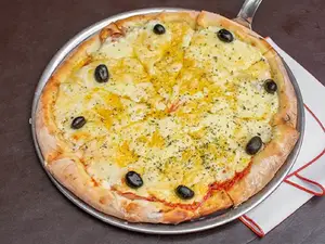 Pizza Provolone