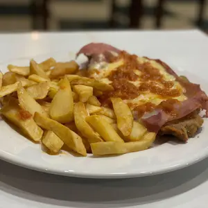 Milanesa napolitana