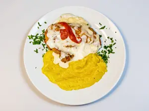 Pechuga Rellena Apanada CON