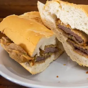 Sándwich De Milanesa SOLO