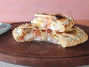 Tarta de jamón y queso