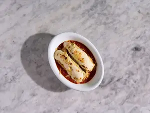 Canelones de verdura y ricotta