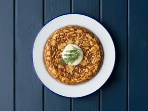 Tortilla de papa con Alioli