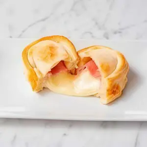 Empanada de Jamon y Queso