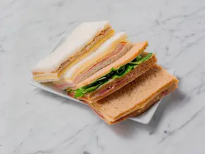 Sandwich de miga especial