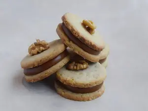 Alfajor de nuez x 2