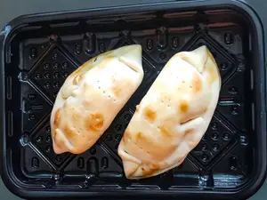 Empanada Bondiola Y Queso