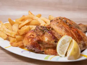 1/2pollo Con Papas Fritas