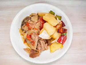 Carne al horno completa