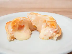Empanada de jamón y queso