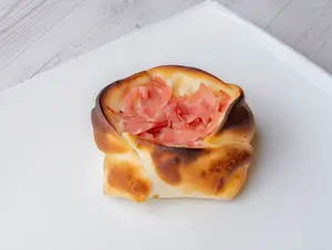 Canastita de jamón y queso