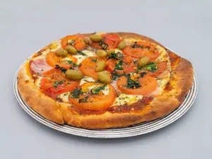 Pizza napolitana con jamón