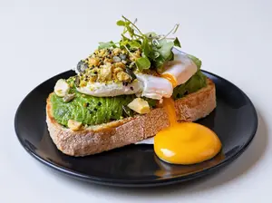 DESAYUNO AVOCADO