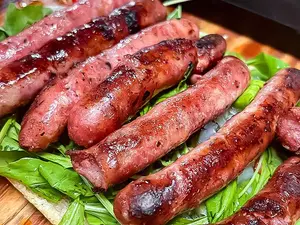 Salchicha Parrillera