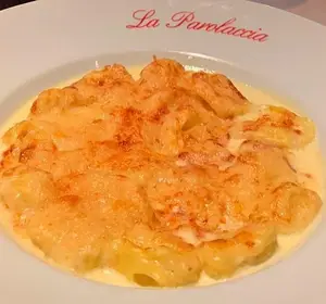 Cappelletti al gruyere