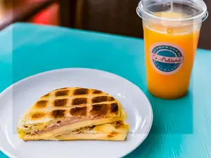 Desayuno deli