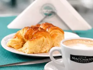 Medialuna 100% manteca -