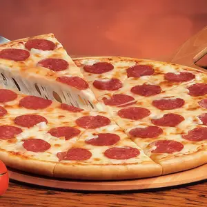 Pizza grande calabresa