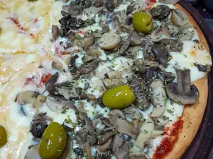 Muzzarella Con Champignon
