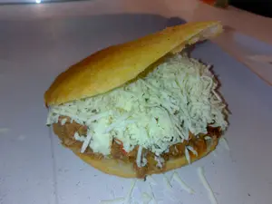 Arepa de carne