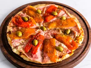 Jamón y morrones chica