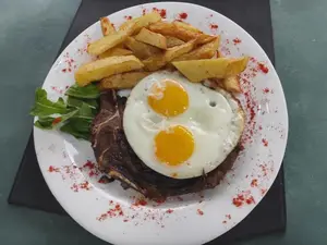 Bife A Caballo