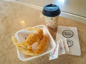 Café con 2 medialunas