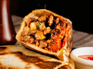 Burrito tex-mex pollo picante