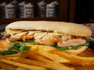 Chiken caesar sandwich