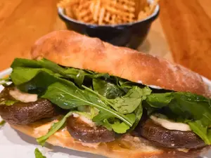 Sandwich de portobello relleno