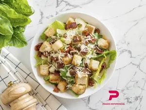 Ensalada Caesar con pollo