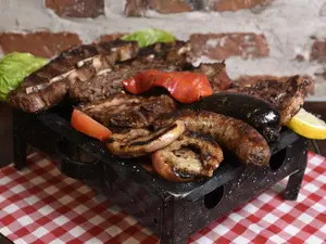 Parrillada p 4 con guarnición