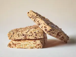 Scon queso y sésamo