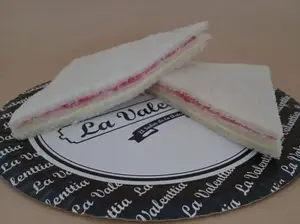 Triple X1 Salame Y Queso